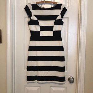 The Limited black and white sleeveless dress!